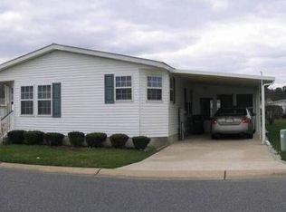 568 Homewood Ln, Williamstown, NJ 08094