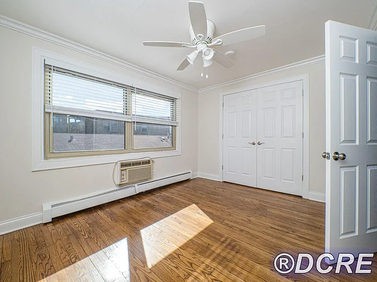 1922 W Pratt Blvd #B3 — Photo 5