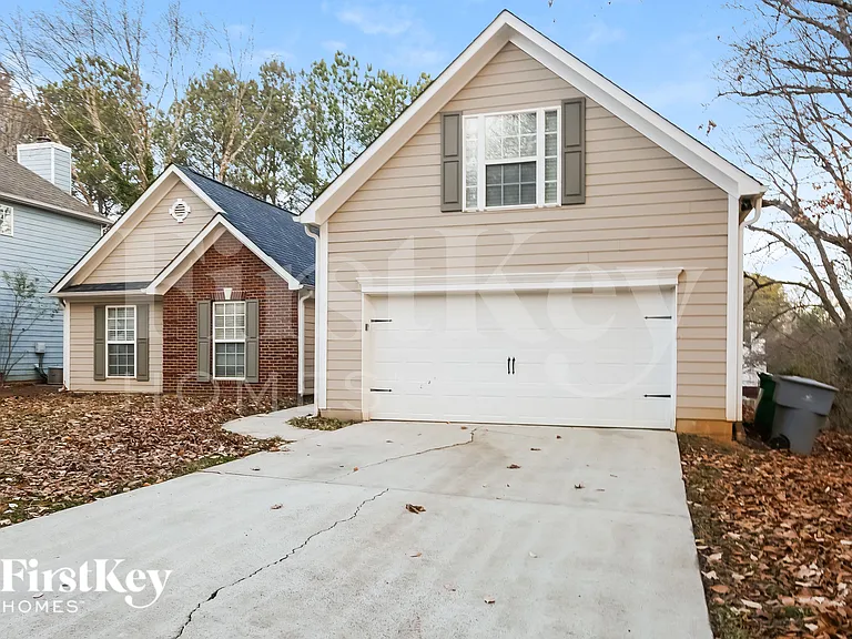 11300 Fox Hill Dr — Photo 3