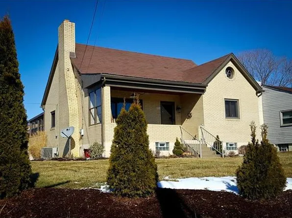 201 Crissada Ave, Carnegie, PA 15106