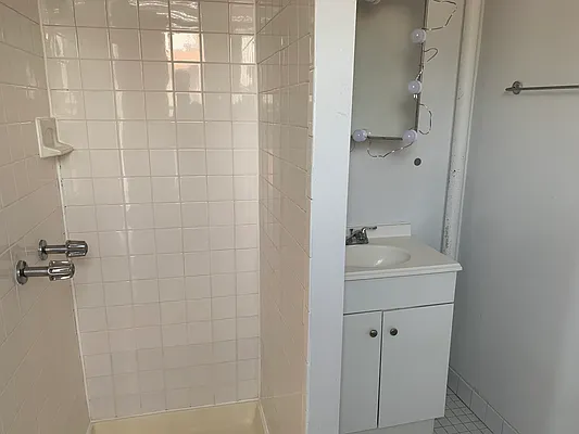 Rented by Novum Properties, Inc. | media 19