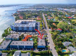 1432 S Lakeside Dr APT 9, Lake Worth, FL 33460