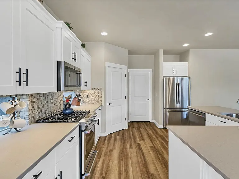 20843 SE Sunniberg Ln — Photo 3