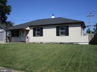 21 Memorial Dr, New Castle, DE 19720