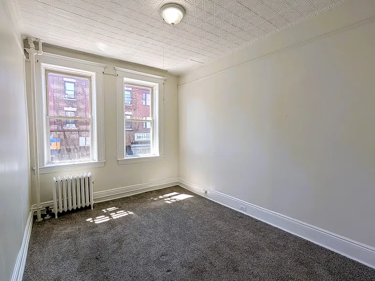 48 Broadway #D — Photo 6