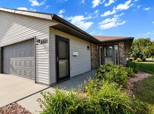 2521 4th Ave SE, Aberdeen, SD 57401