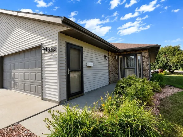 2521 4th Ave SE, Aberdeen, SD 57401
