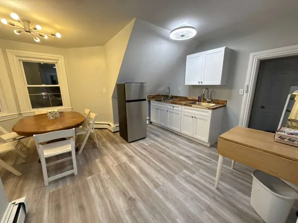 362 Hope St, Providence, RI