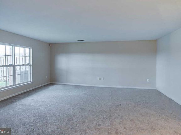 3rd image of 2926 Stockholm Way