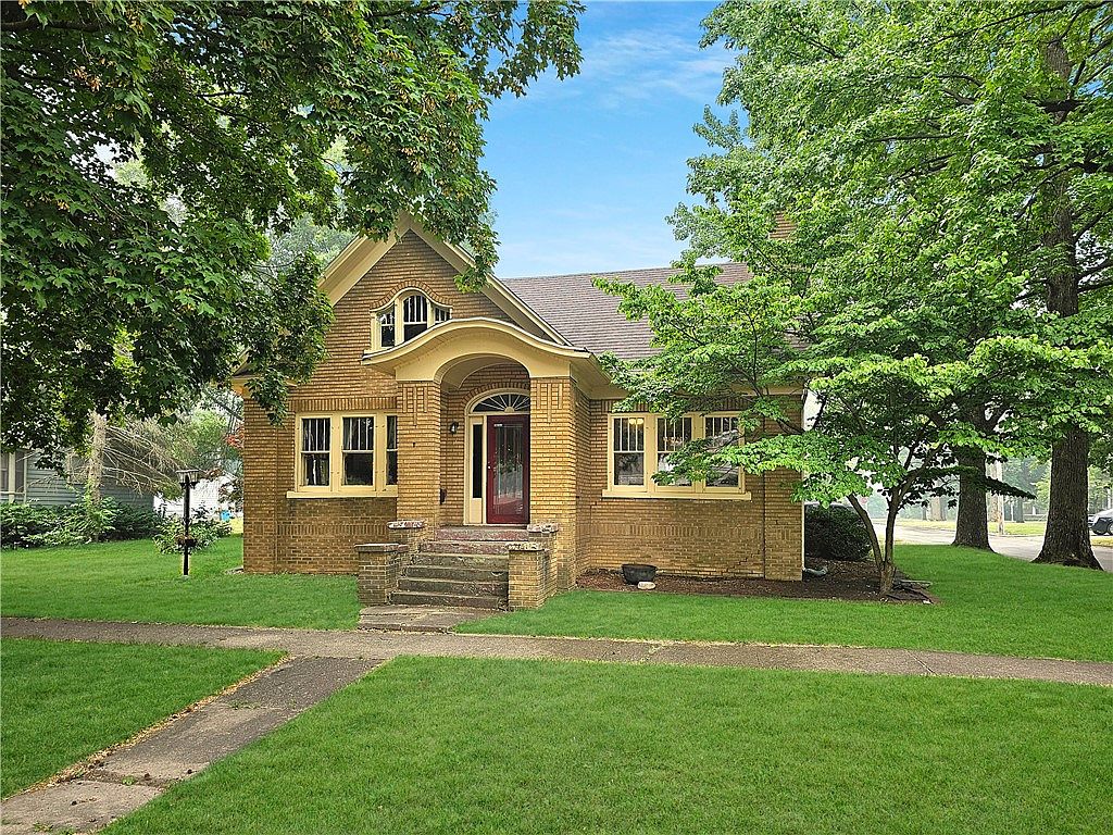 3345 Prairie Ave, Mattoon, IL 61938 MLS 6228035 Zillow