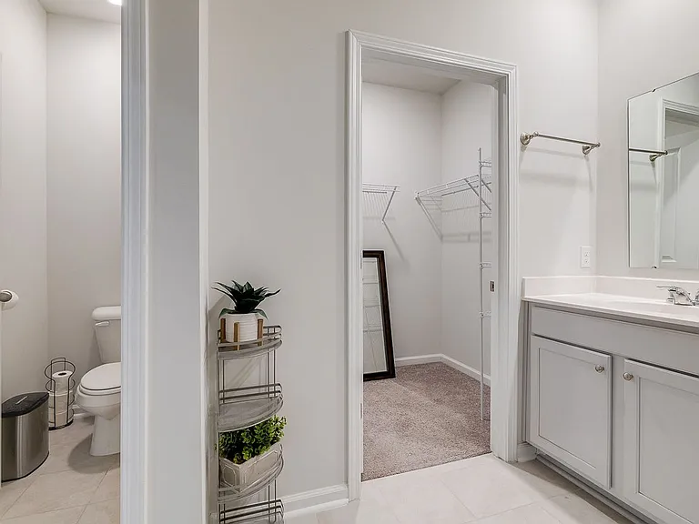 102 Spillway Ct — Photo 17