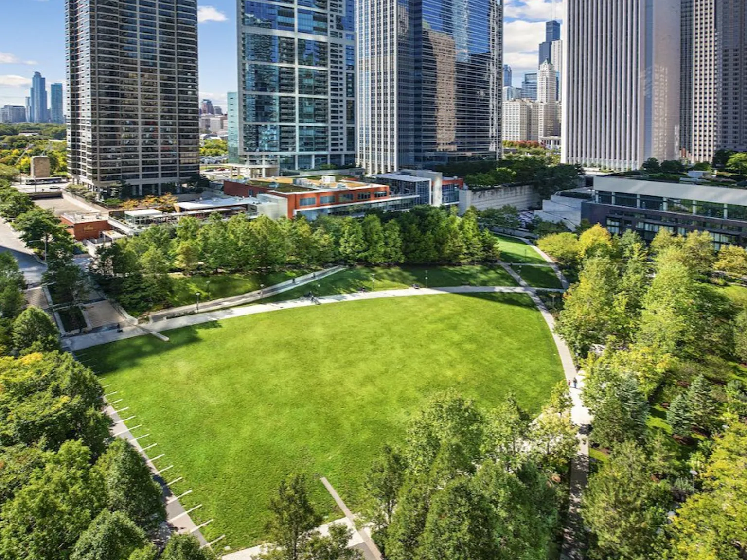 1 bed, 690 sqft, $2,964 — Photo 4