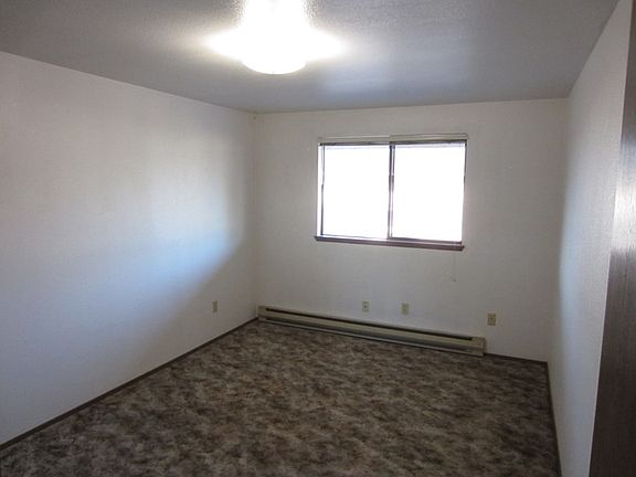 2nd image of 241 NE Birch Ave APT H