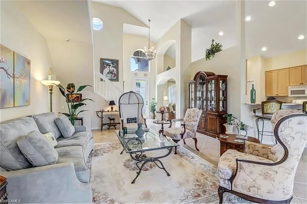 3 bed, 2.5 bath, 2189 sqft, $3,295 — Photo 4