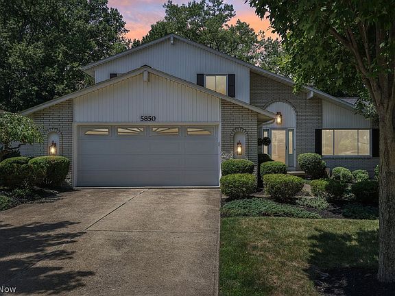 3rd image of 5850 N Crossview Rd