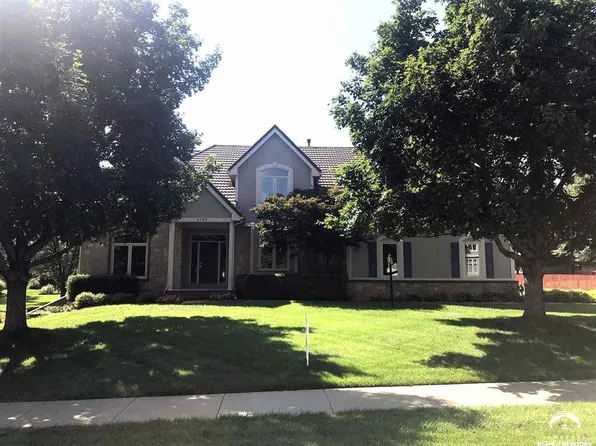 4705 Cherry Hills Ct, Lawrence, KS 66047