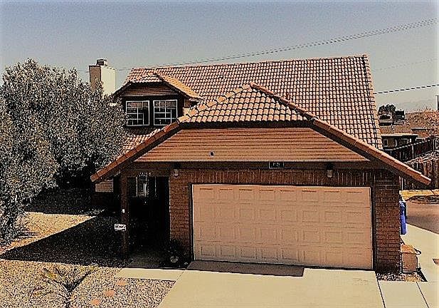 1st image of 17125 Forest Hills Dr