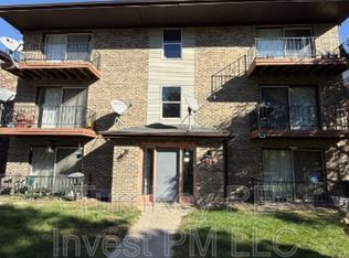 639 Jeffery Ave APT 3N, Calumet City, IL 60409