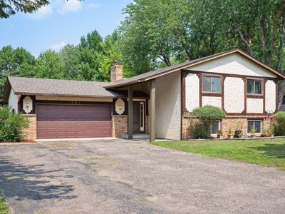 731 116th Ave NE, Blaine, MN, 55434