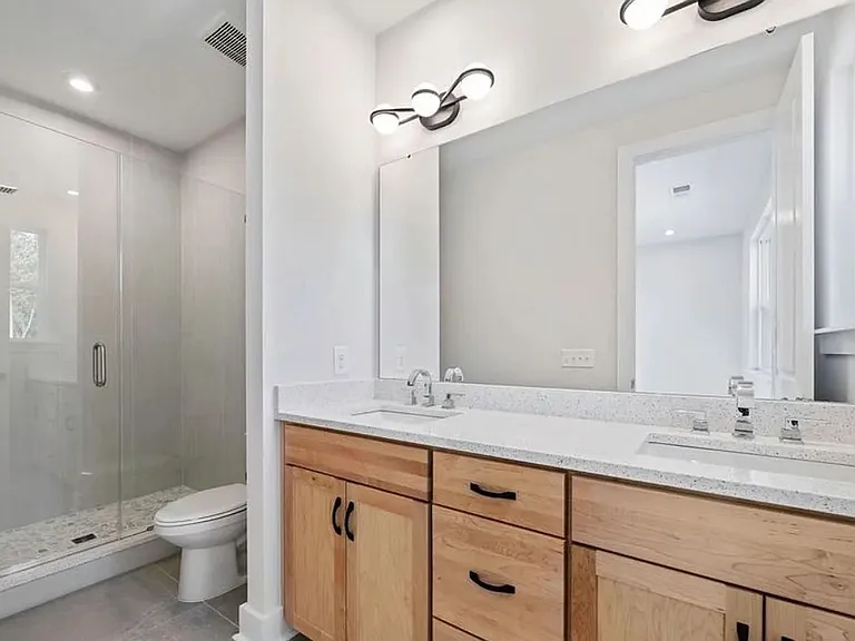 1544 Levy Way — Photo 9