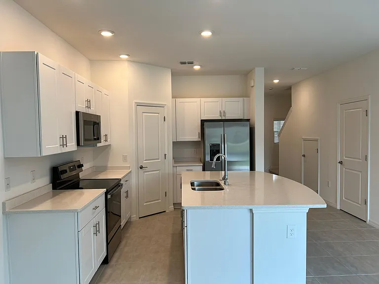 3624 Landing Net Dr — Photo 6