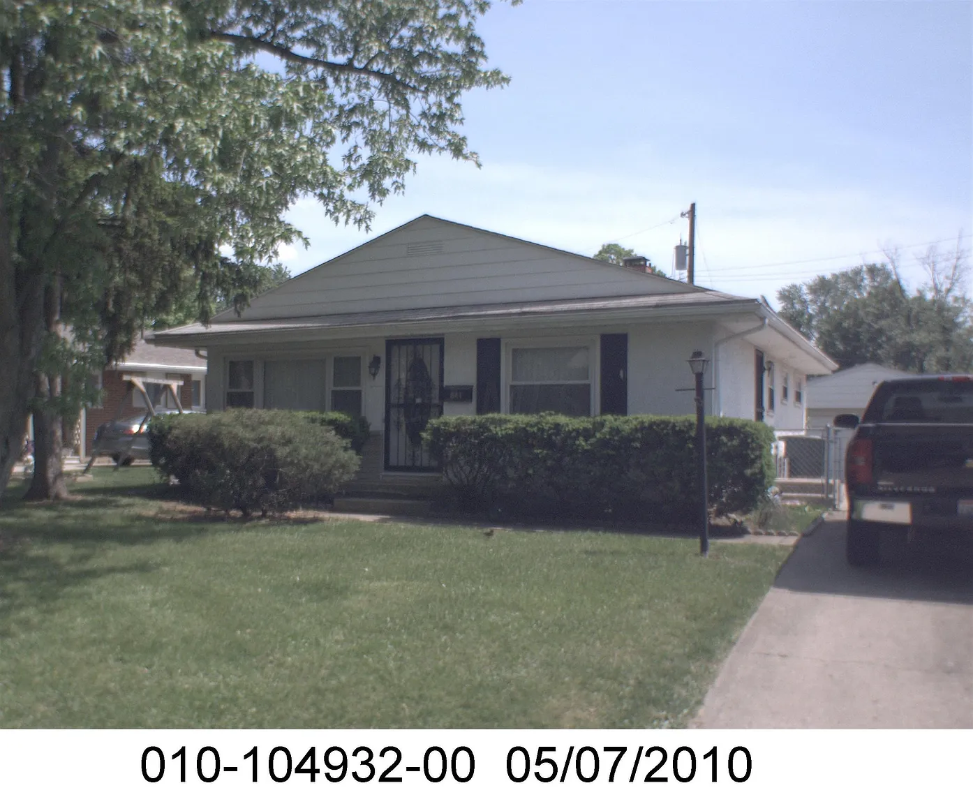 841 Lincoln Ave N photo 1