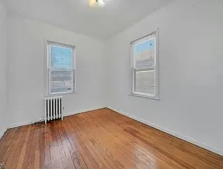2 bed, 1.0 bath, 1200 sqft, $2,850 — Photo 3
