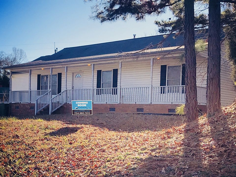 1st image of 357 Woodlawn Ave