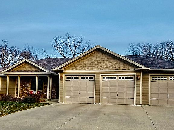 3rd image of 1402 Westfield Dr