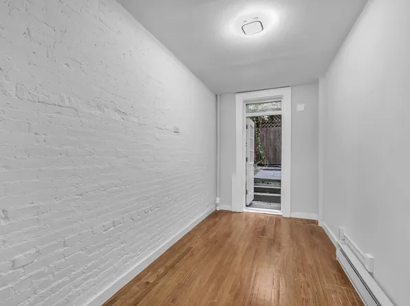 133 East 35th Street image 6 of 11