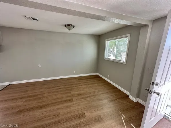 2404 Saint George St, North Las Vegas, NV 89030