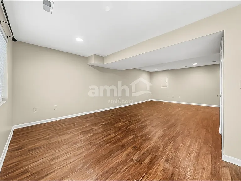 2626 Sterling Trce — Photo 19