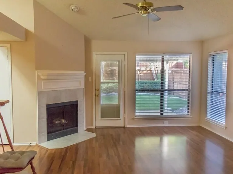 557 Grace Ln — Photo 8