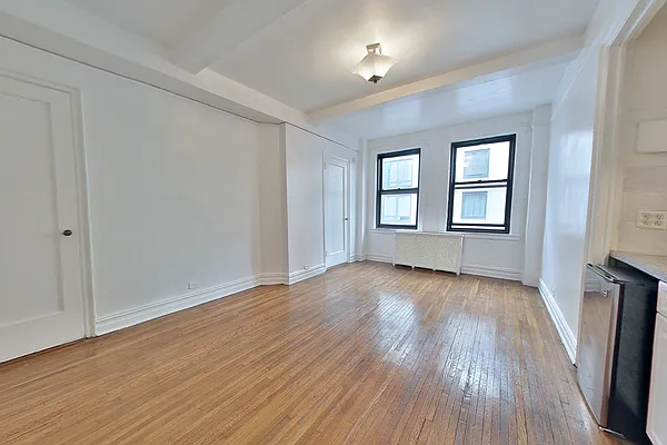 Rented by Platinum Properties | media 2