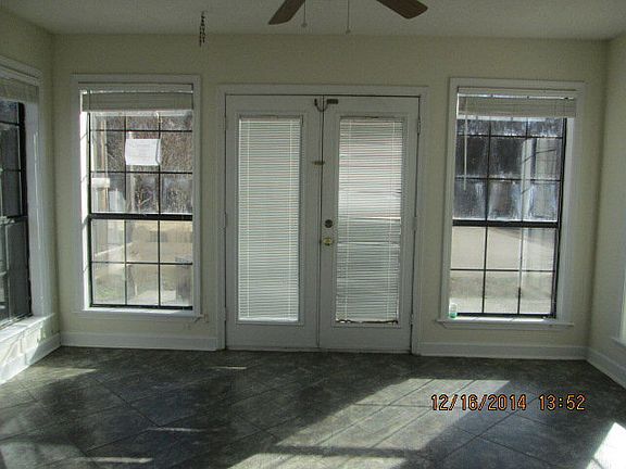 4th image of 103 River Oak Pl