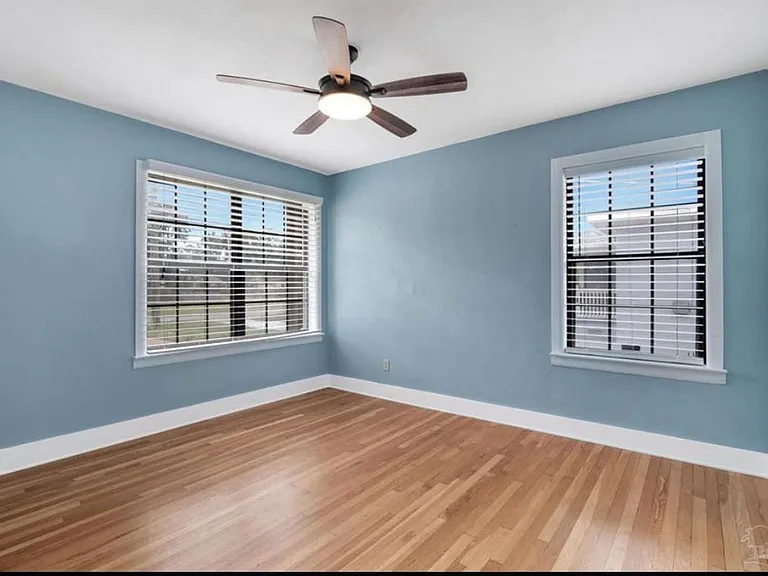 1660 E Hayes St — Photo 16