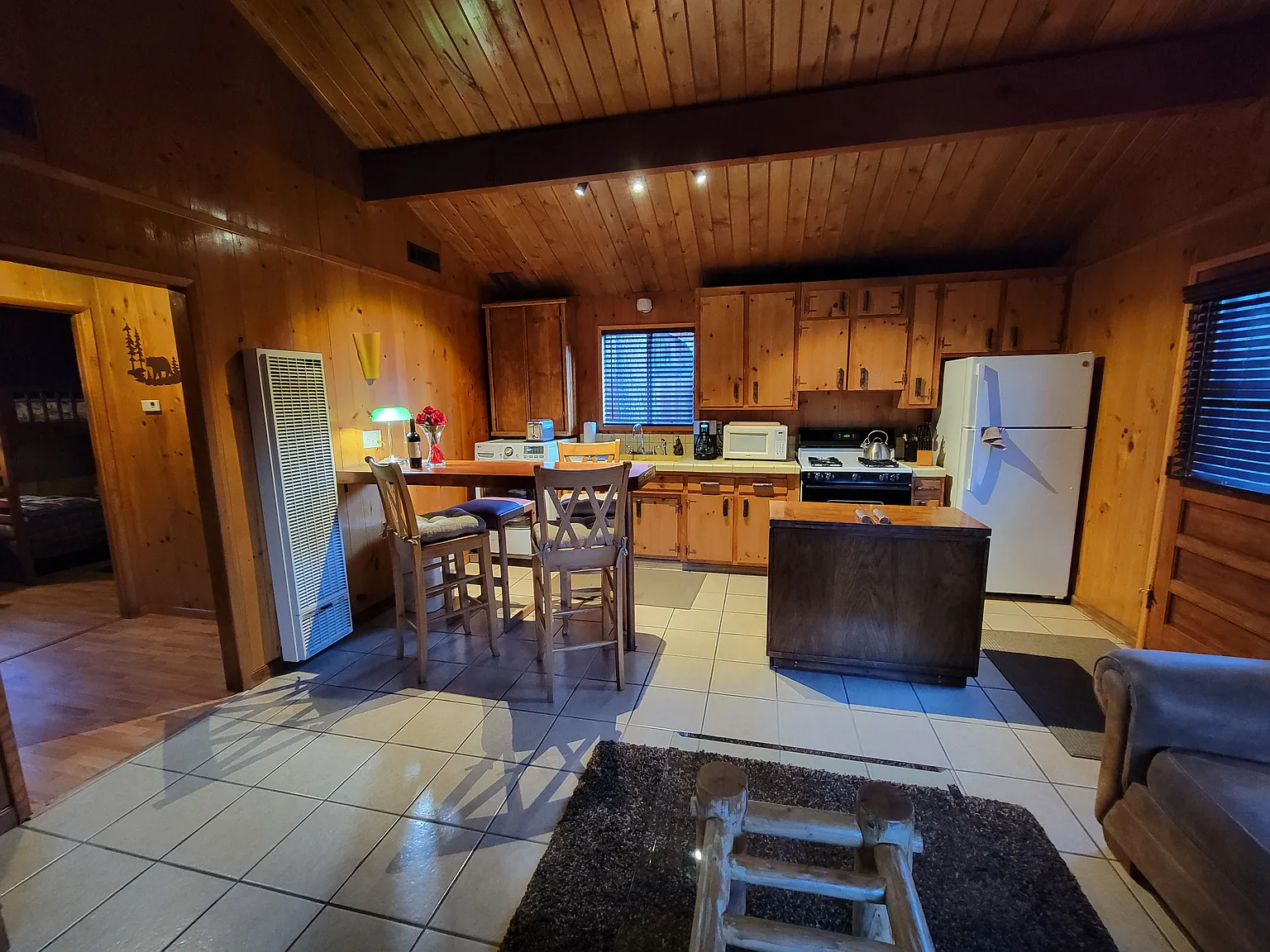 2 bed, 660 sqft, $1,550 — Photo 4