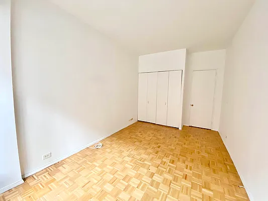 Rented by Douglas Elliman | media 10