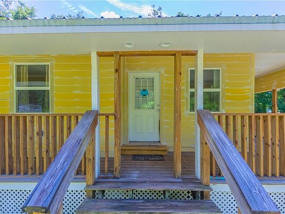 4th image of 249 Lakeview Dr