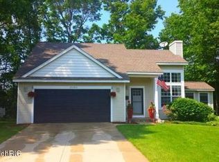 15163 Steves Dr, Grand Haven, MI 49417