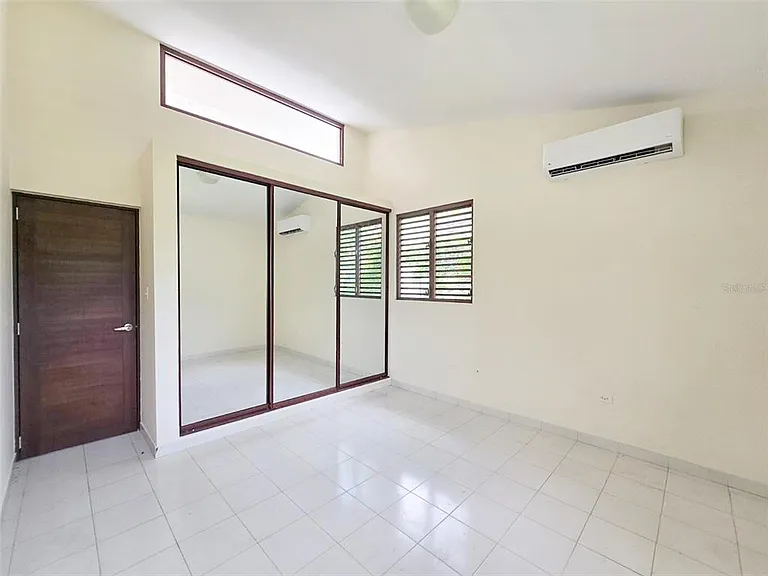 701 Calle Azorin — Photo 15