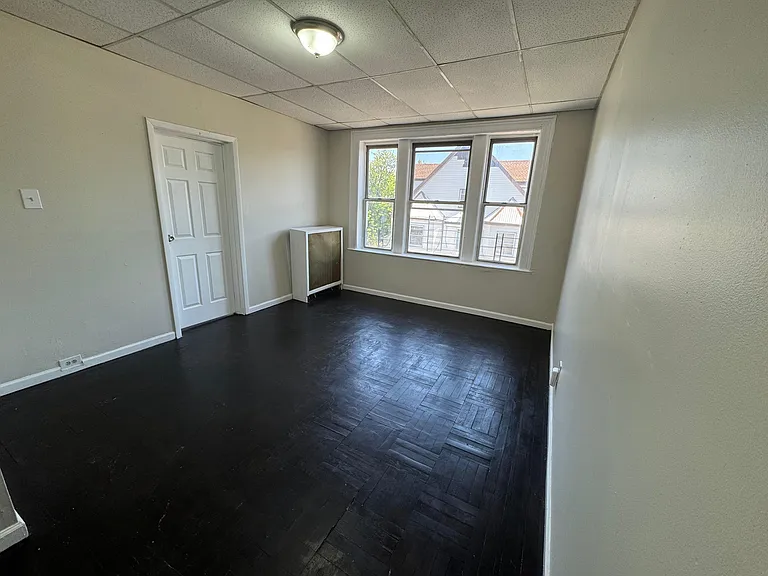 424 Park Ave #33 — Photo 1