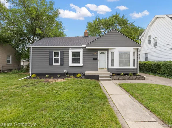 2754 Sunnyknoll Ave, Berkley, MI 48072