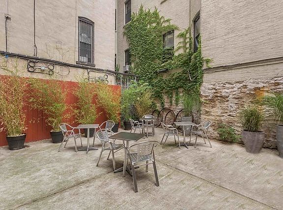5th image of 319 W 134th St APT 2W
