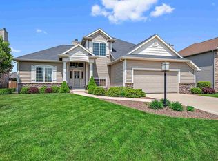 15018 Jasmine Key Ct, Fort Wayne, IN 46814