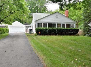 5212 Woodside Dr, Indianapolis, IN 46228