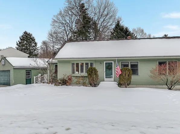 16 Laurel Pines Drive, Gorham, ME 04038