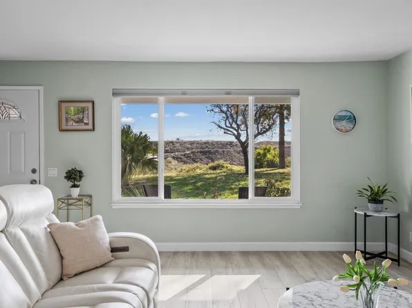 3757 Dearborn St, Oceanside, CA 92057