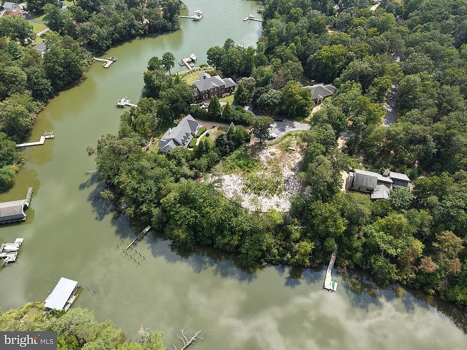 1st image of 325 Old Mill Cove Rd