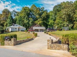 231 Romine Dr, Marion, NC 28752